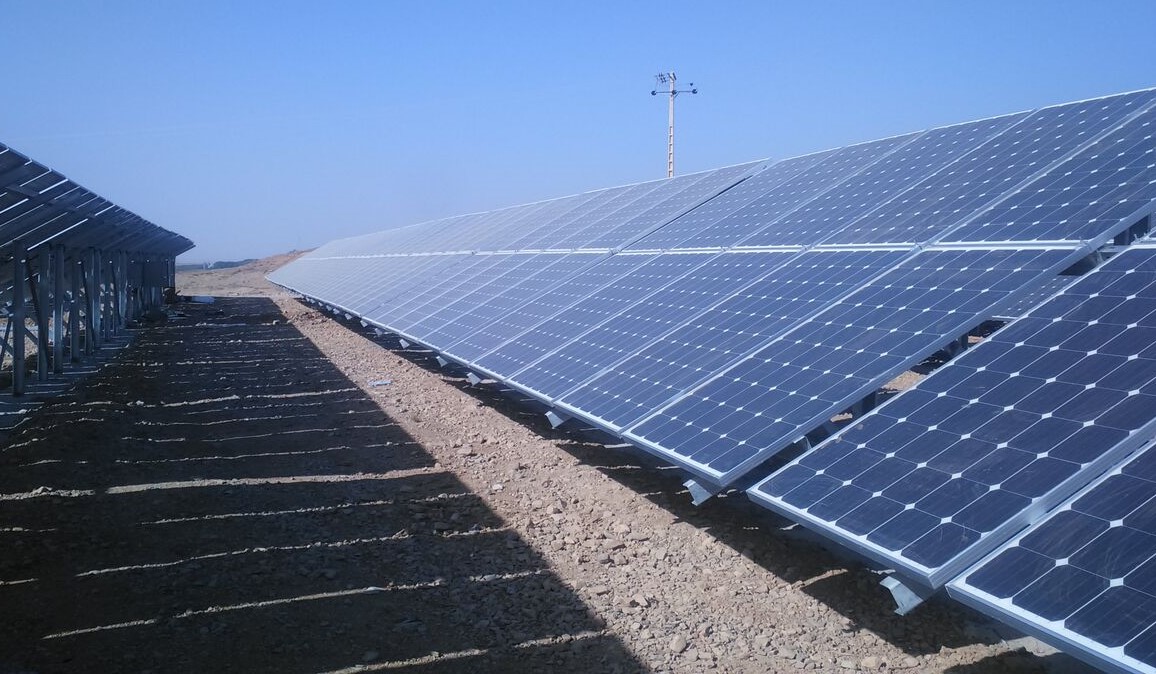 چادرملو نیروگاه 120 مگاواتی خورشیدی می‌سازد