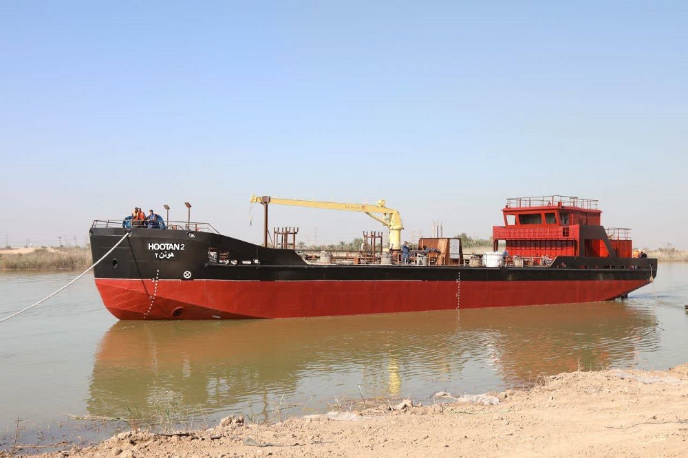 شناور چندمنظوره هوتن2 به آب انداخته شد