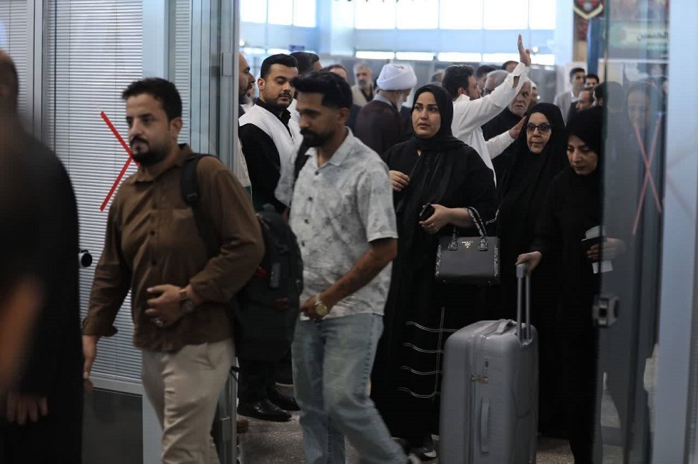 زائران دریایی اربعین به بصره رسیدند