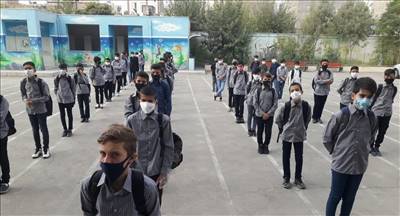 مدارس تهران را تعطیل کنید